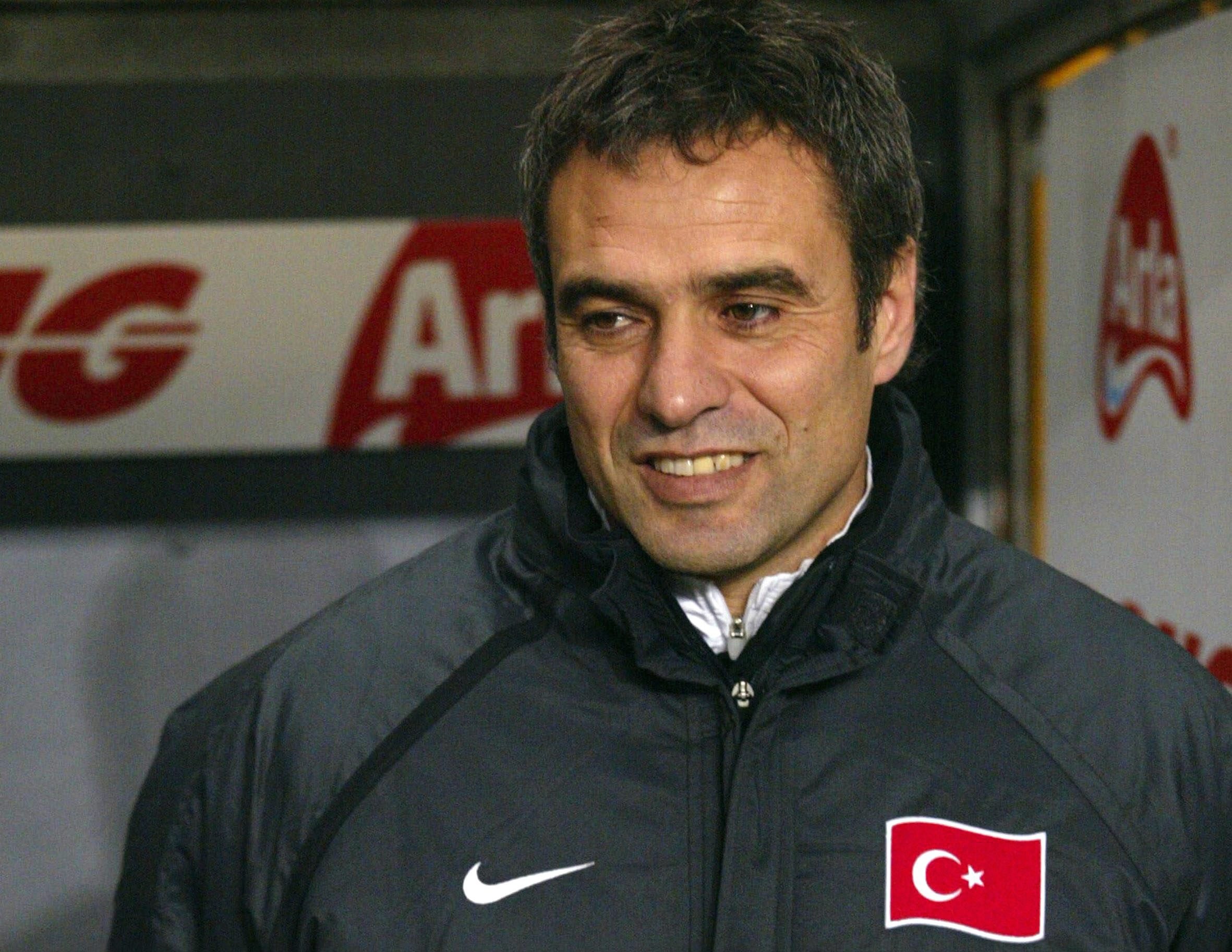 Ersun Yanal kimdir Ersun Yanal kimdir